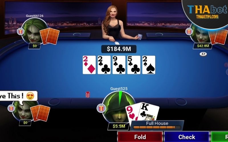 Poker THABET bắt đầu với việc mỗi người chơi được phát 2 lá bài tẩy